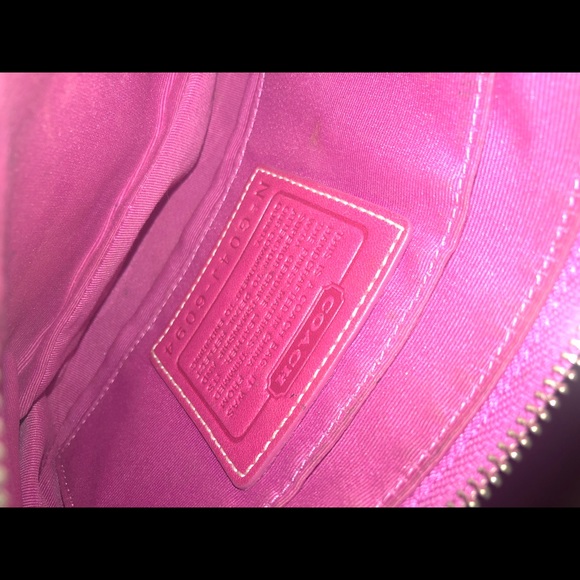 Authentic Coach Purse - Picture 3 of 4